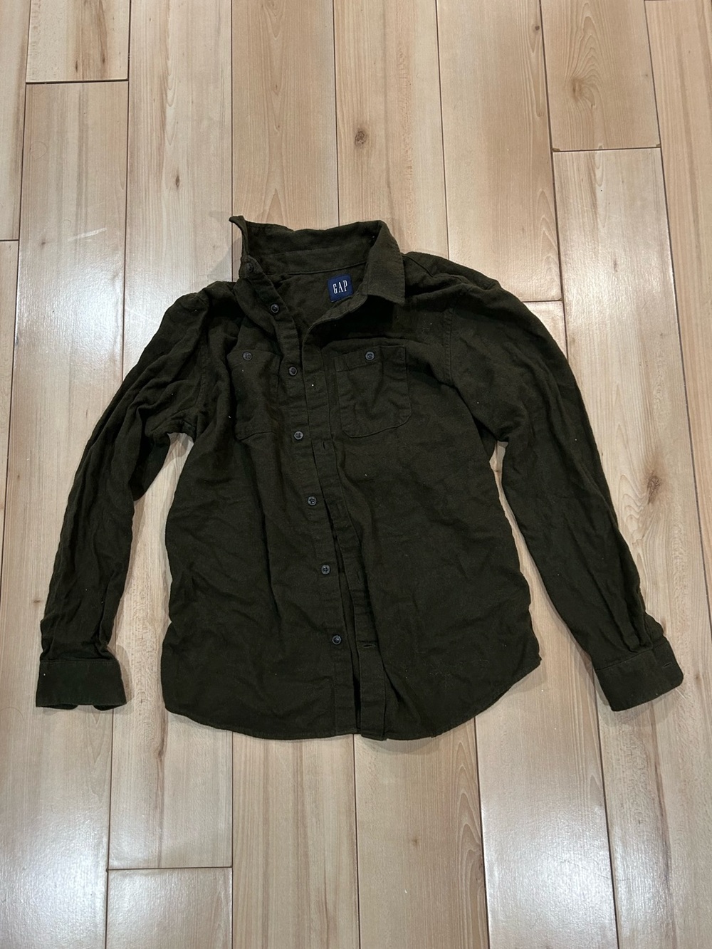 Gap button down shirt dark green